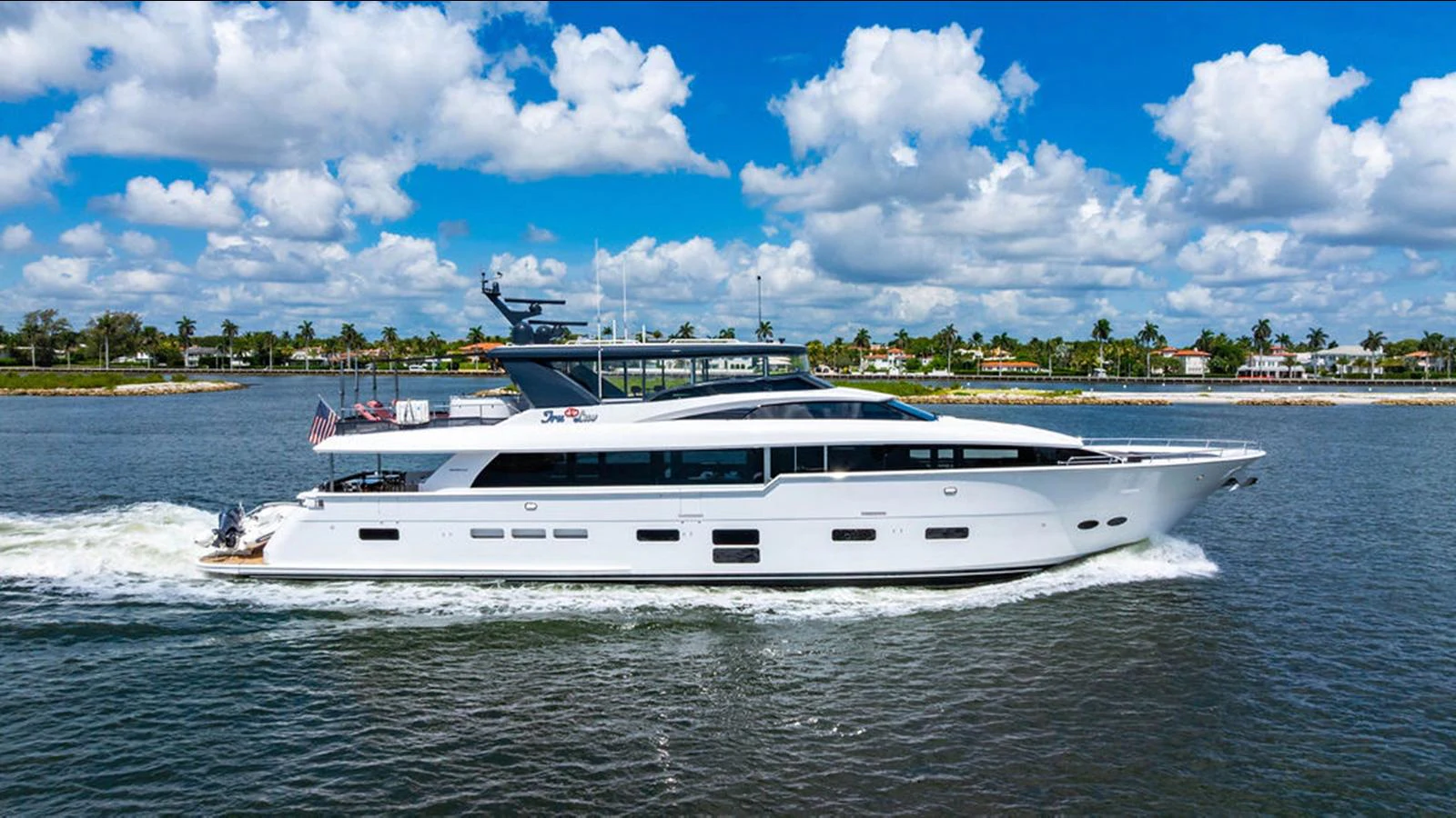 TRU LUV Yacht for Sale