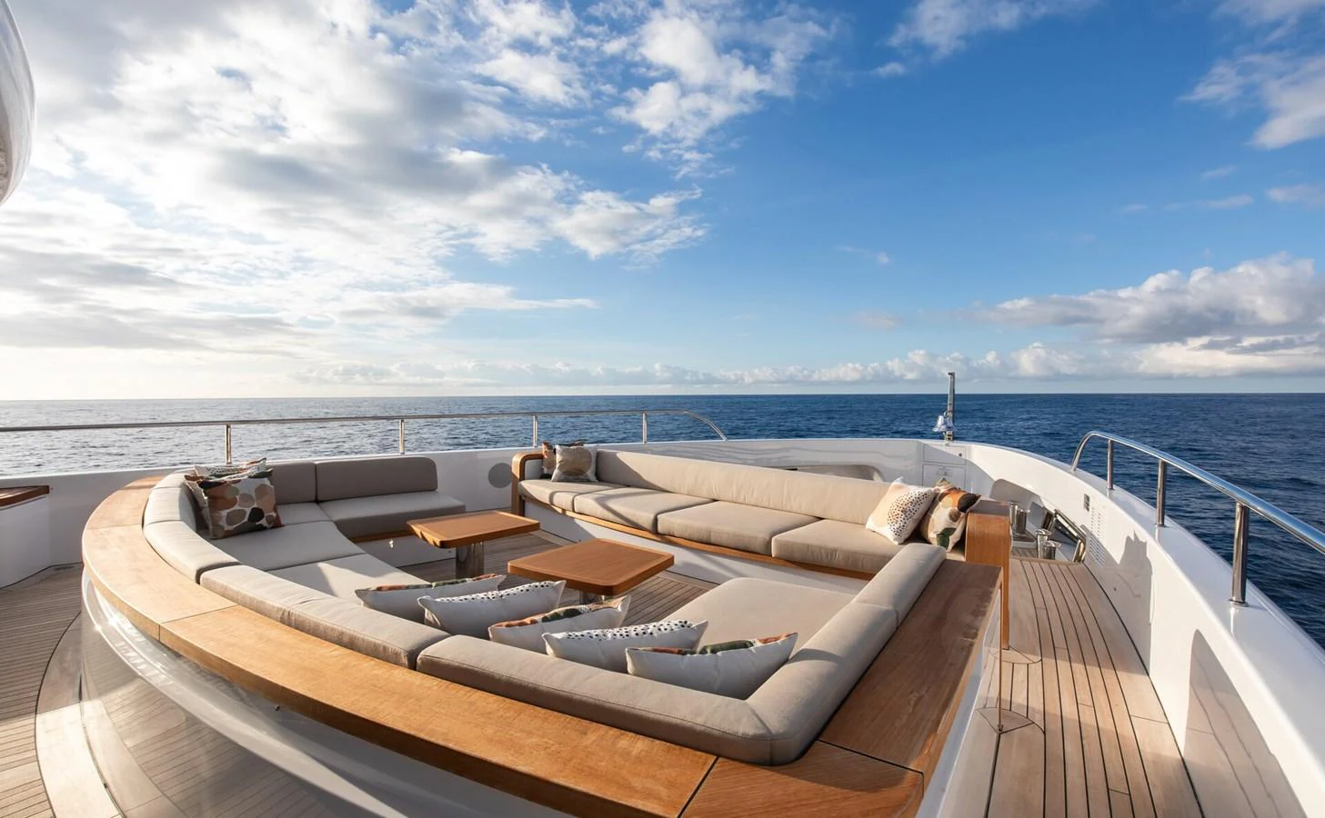 The sundeck offers a luxurious lounging area with panoramic ocean views. aboard CADA DIA Yacht for Sale
