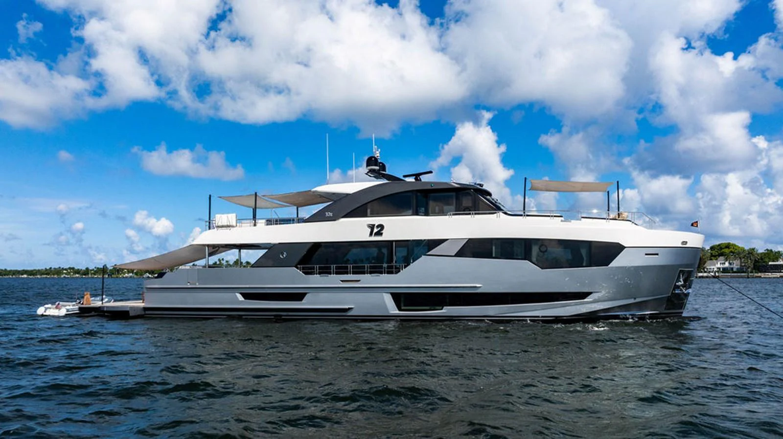 M/Y 12 Yacht for Sale