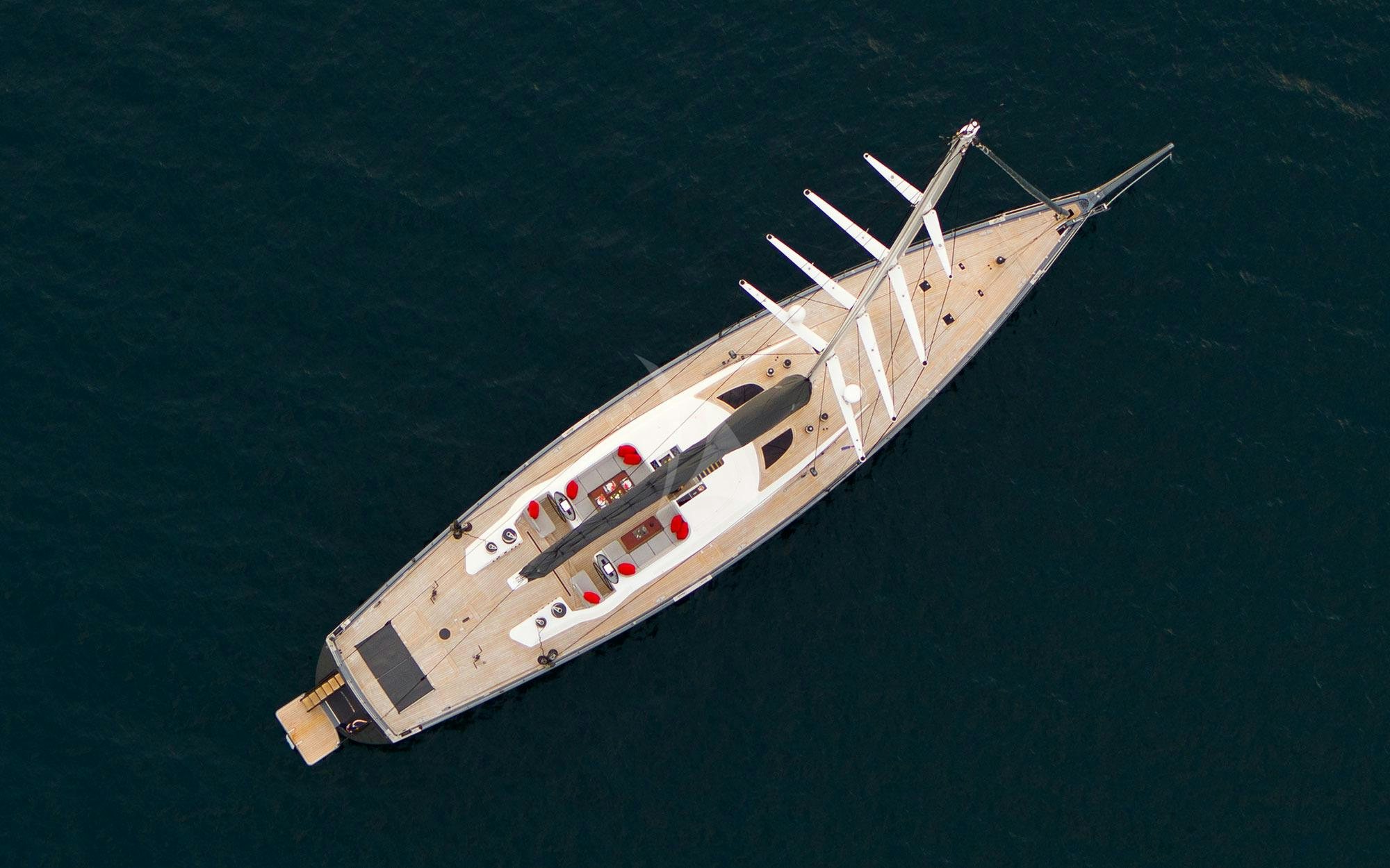 a space ship in the water aboard SILVERTIP Yacht for Charter