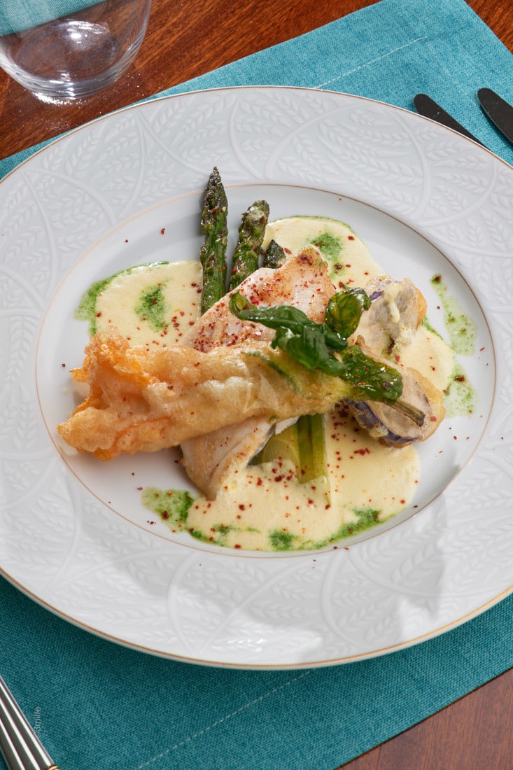 a plate of food aboard COME PRIMA Yacht for Charter