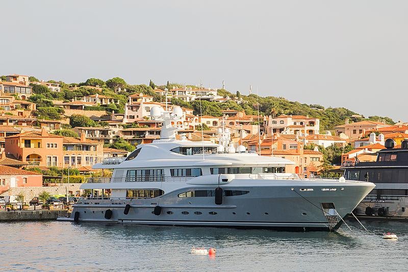 a large white boat in the water aboard VENTUM MARIS Yacht for Charter