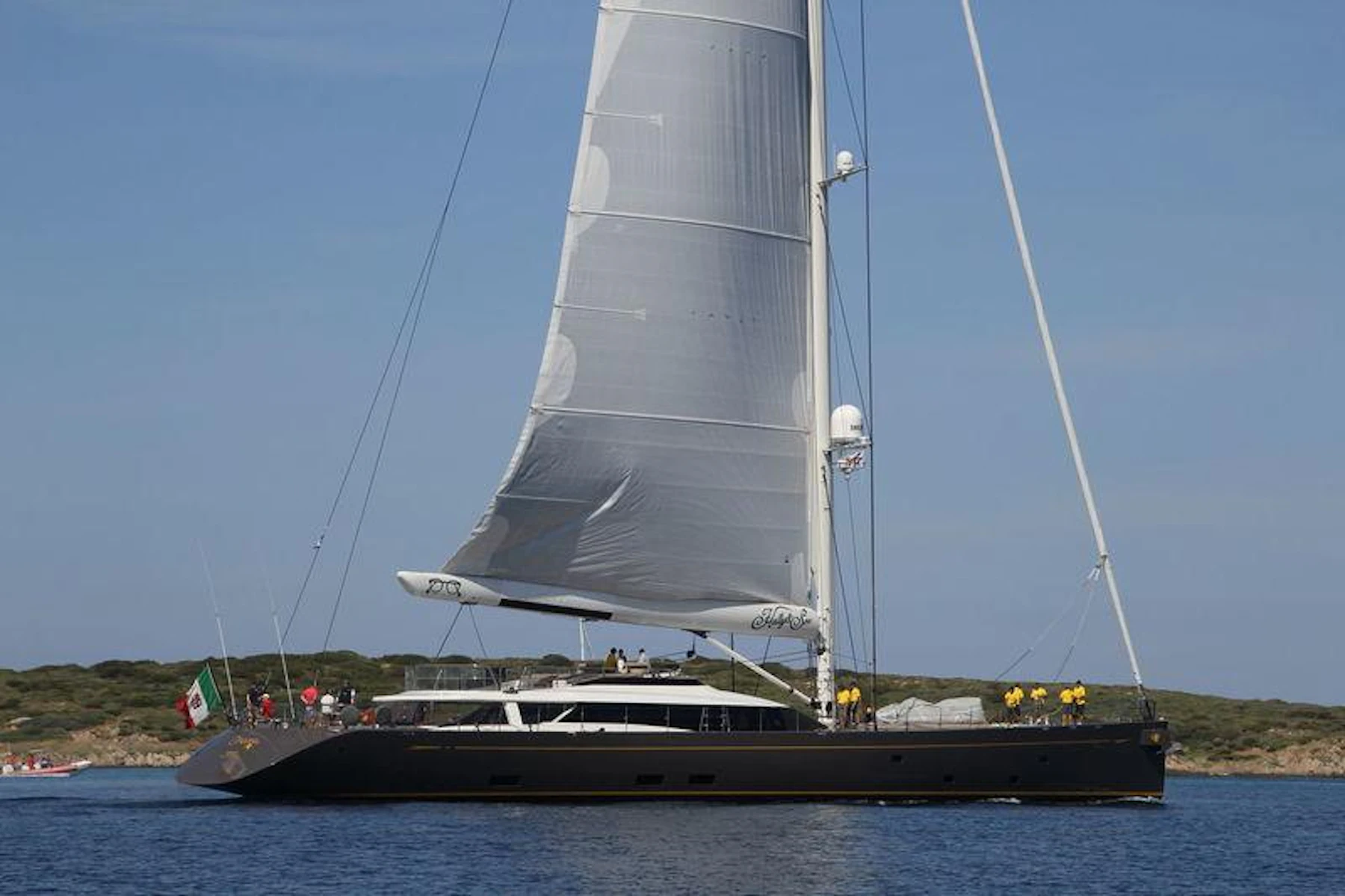 OHANA yacht charter 2