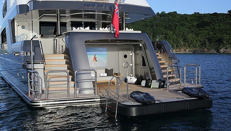 a boat on the water aboard MUCHOS MAS Yacht for Charter