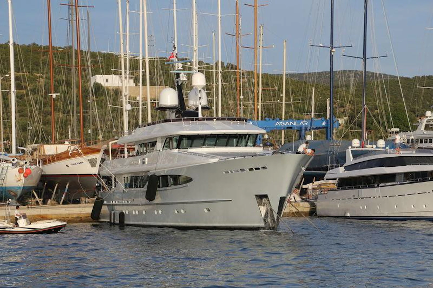 UNEXPECTED yacht charter 2