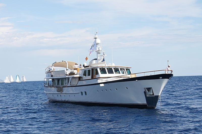 Watch Video for HEAVENLY DAZE Yacht for Charter