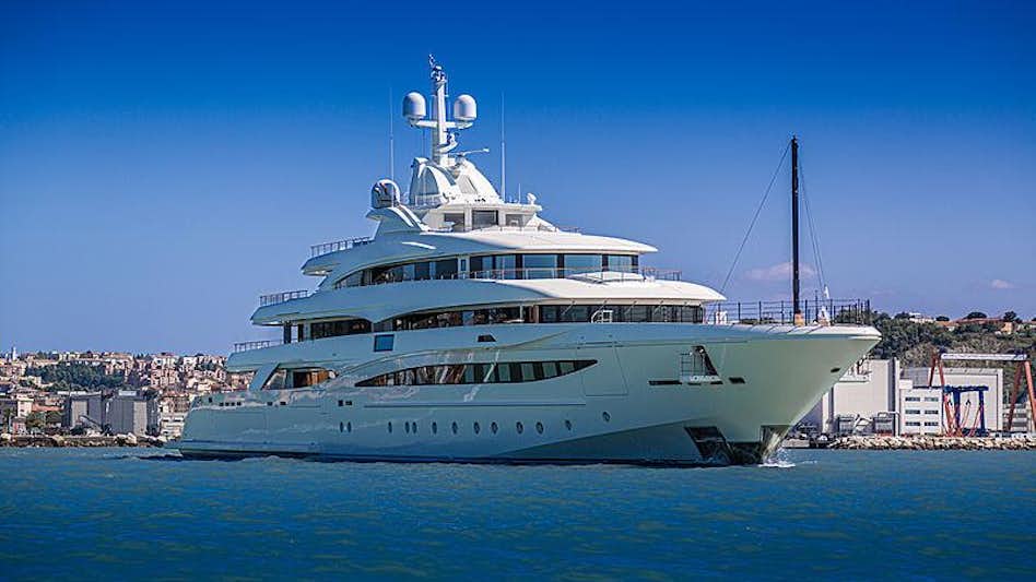 Watch Video for MIMTEE Yacht for Charter