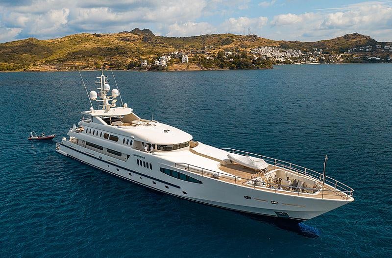 Watch Video for QUEEN MARE Yacht for Charter