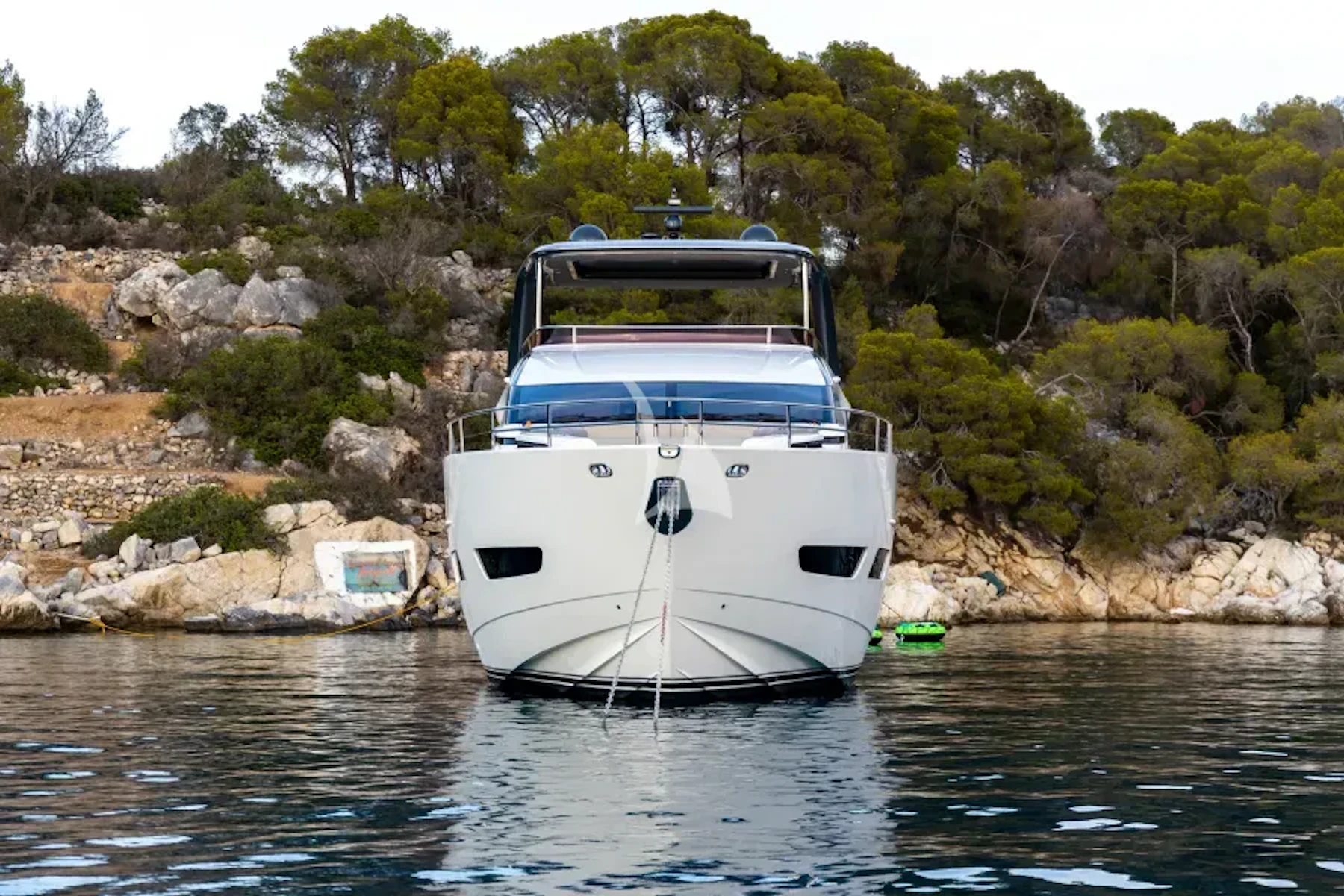 VISTA yacht charter 3