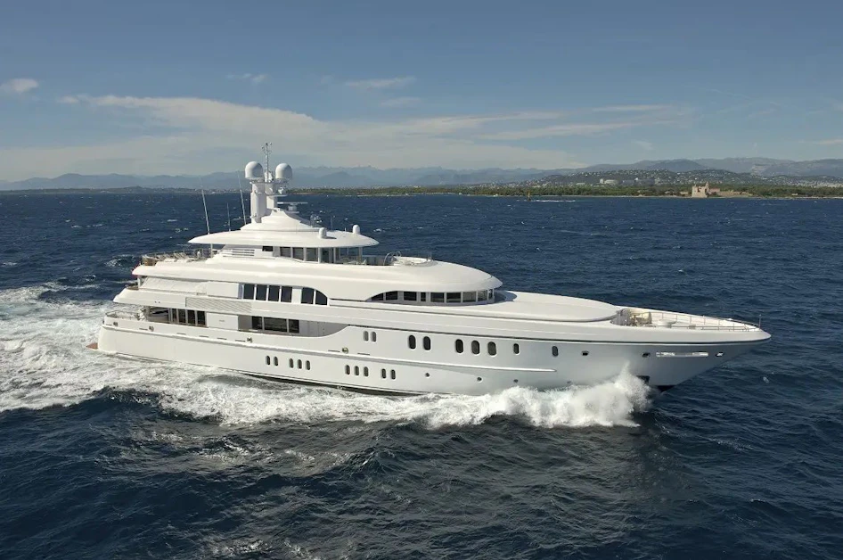 BELLA VITA Yacht for Sale in BC | 196' 10" (60m) 2010 Lurssen | N&J