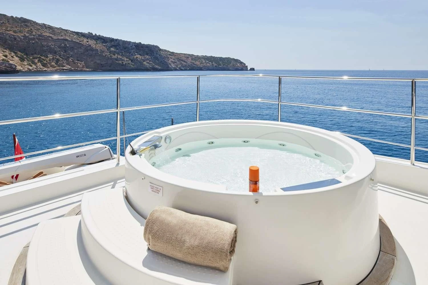 a white bathtub on a boat aboard BEST OFF Yacht for Charter
