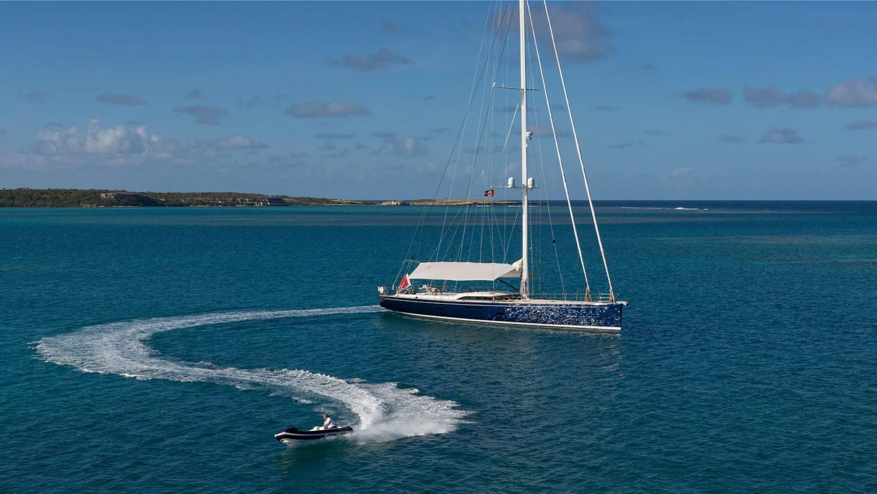FARFALLA yacht charter 5