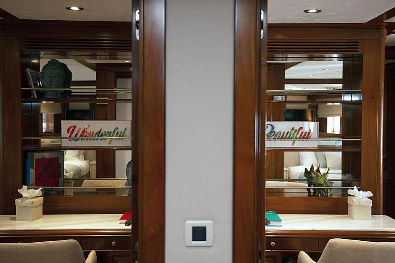 a storefront with a sign aboard MASQUENADA Yacht for Sale