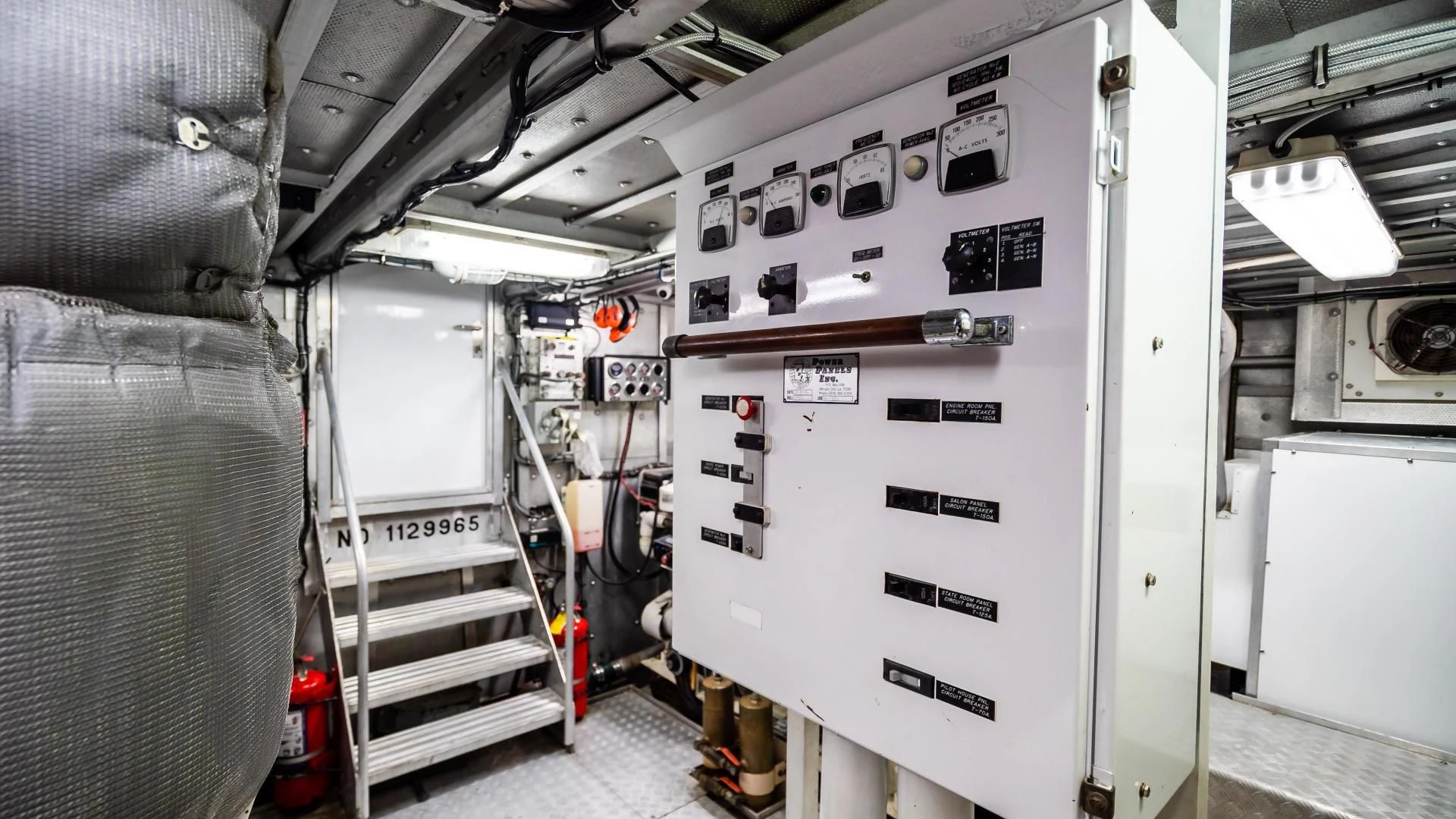 a machine in a room aboard BUSINESS TRIP 2 Yacht for Sale