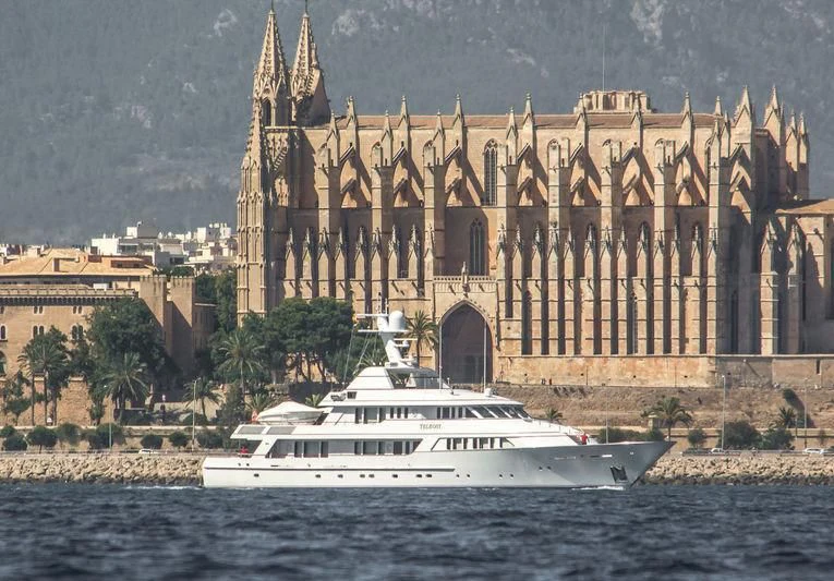 a boat in the water aboard TELEOST Yacht for Sale