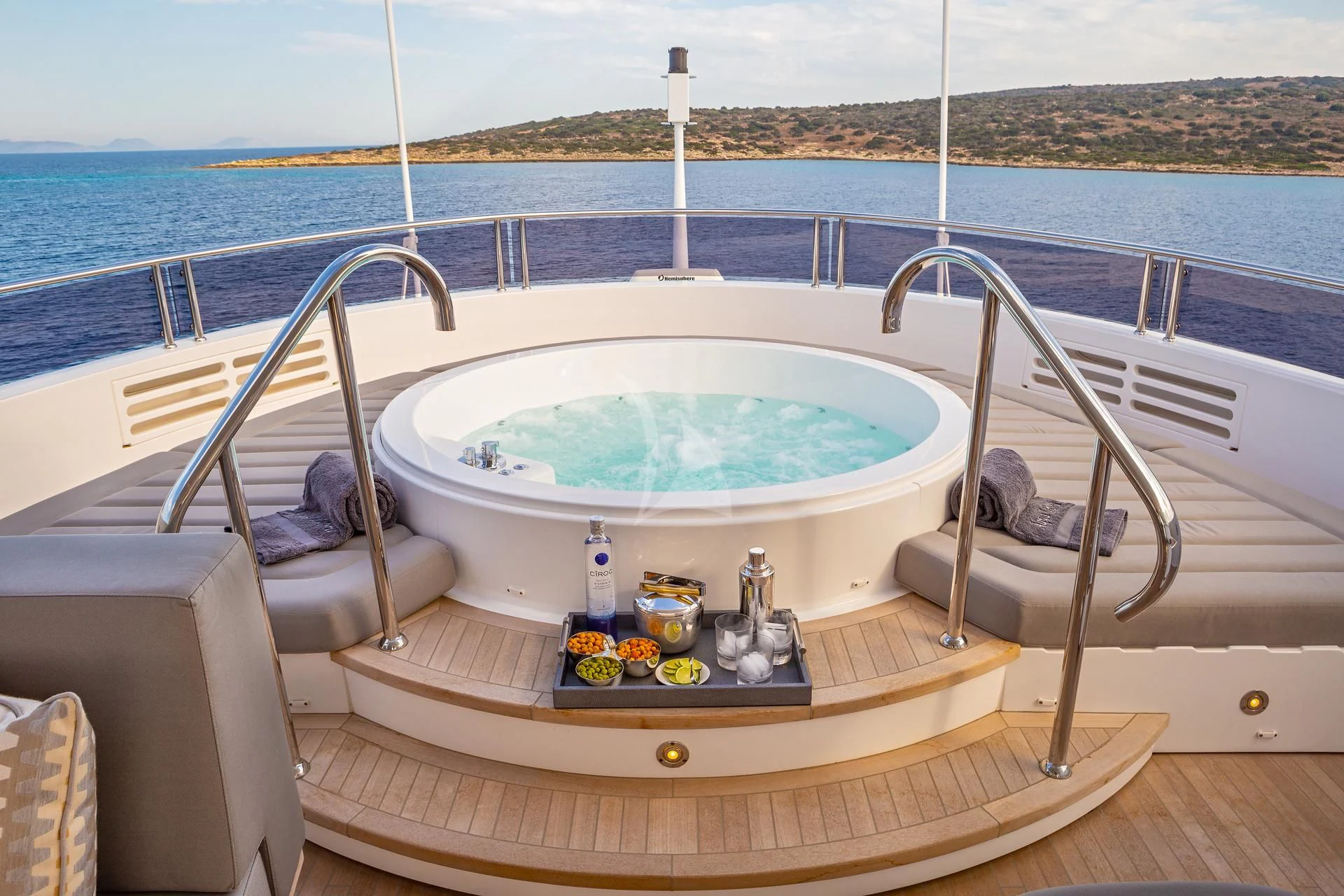 a tub on a boat aboard AQUA LIBRA Yacht for Charter
