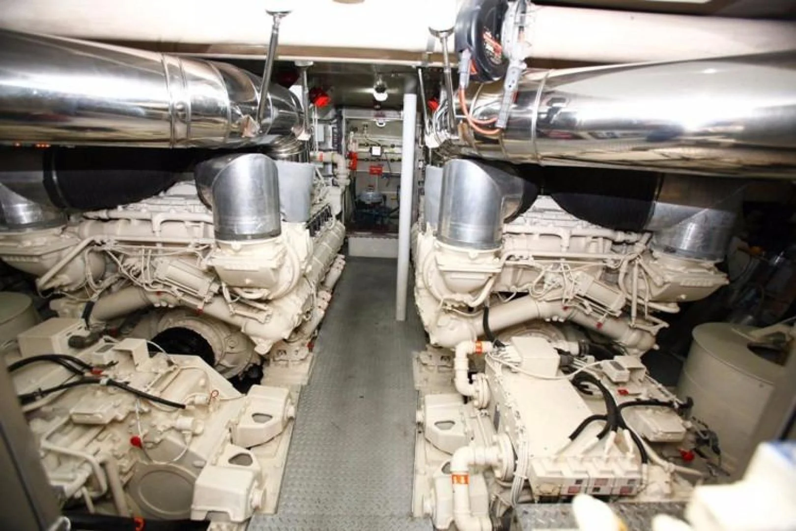 a large room with a large machine aboard TAMTEEN Yacht for Sale