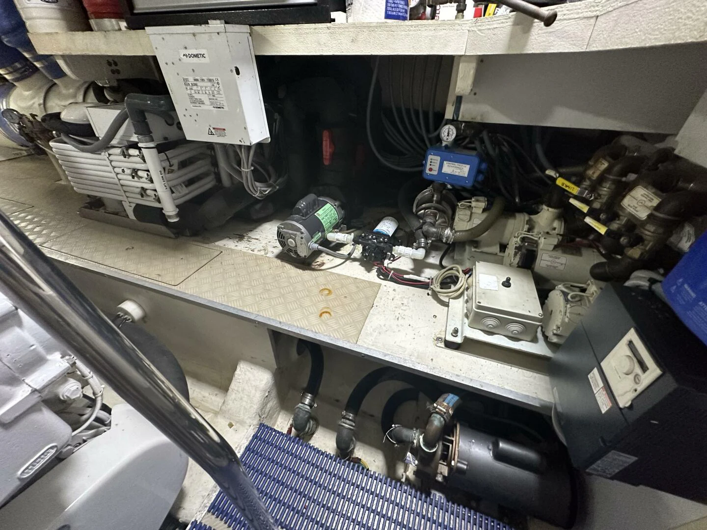 a machine with wires aboard KNOT NANNY'S Yacht for Sale