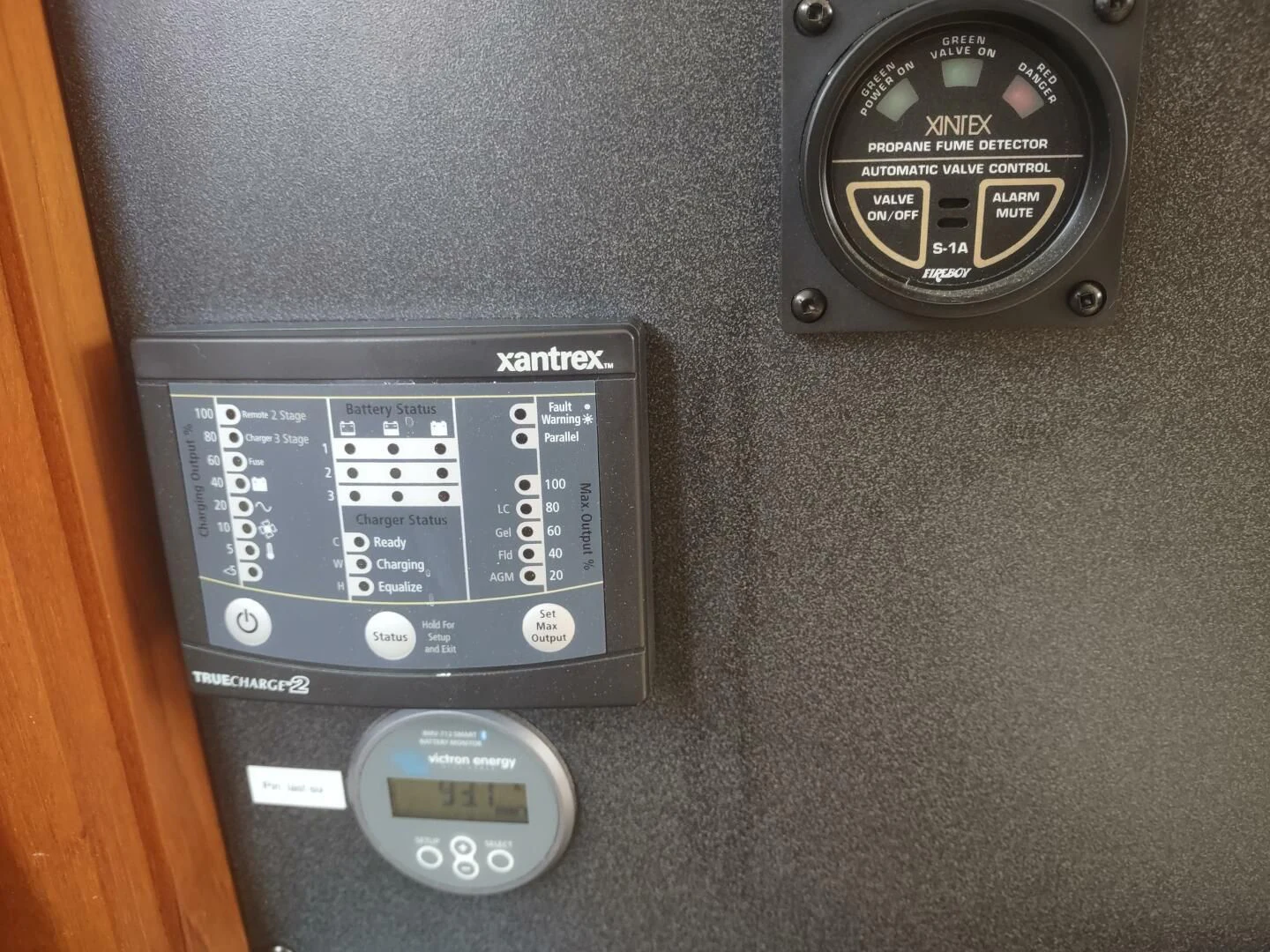 graphical user interface aboard UNWINED Yacht for Charter