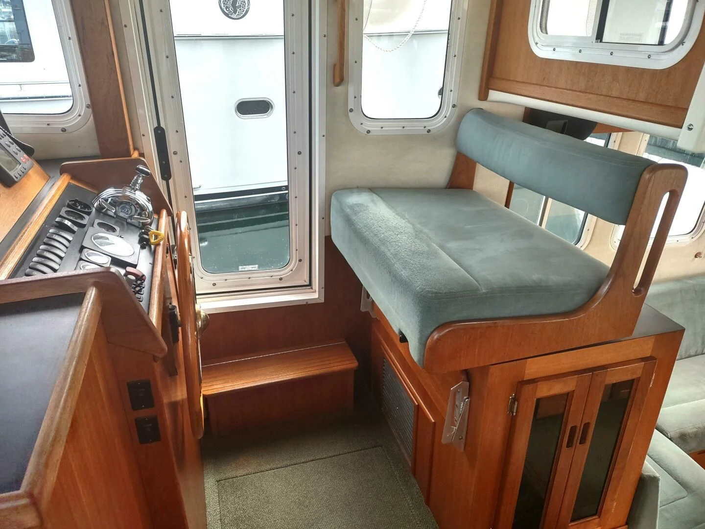 a train with seats aboard UNWINED Yacht for Charter