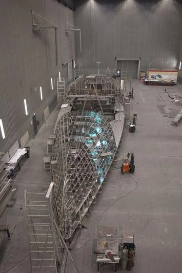 a large factory with a lot of equipment aboard JONGERT 3200P Yacht for Sale