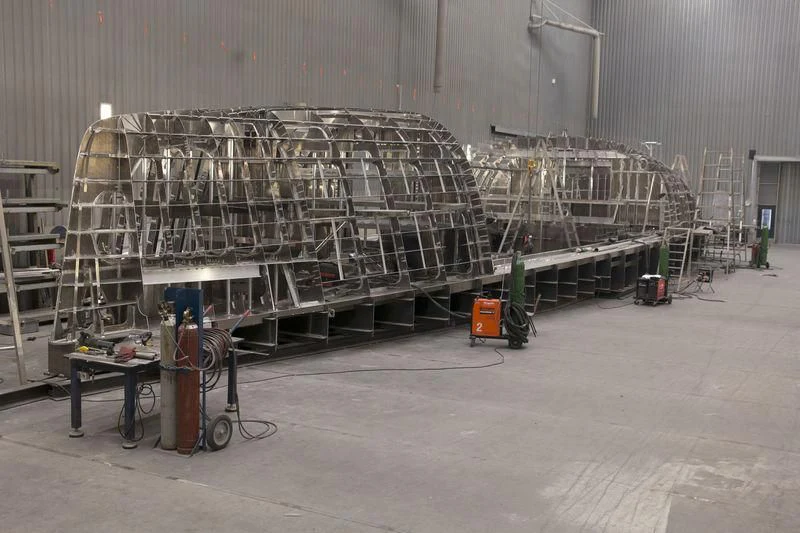 a large metal structure with a few metal pieces aboard JONGERT 3200P Yacht for Sale