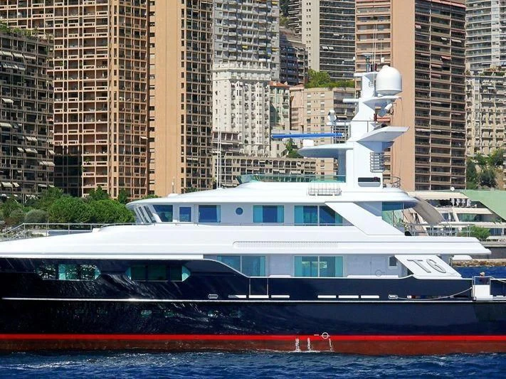 a boat in the water aboard V6 Yacht for Sale