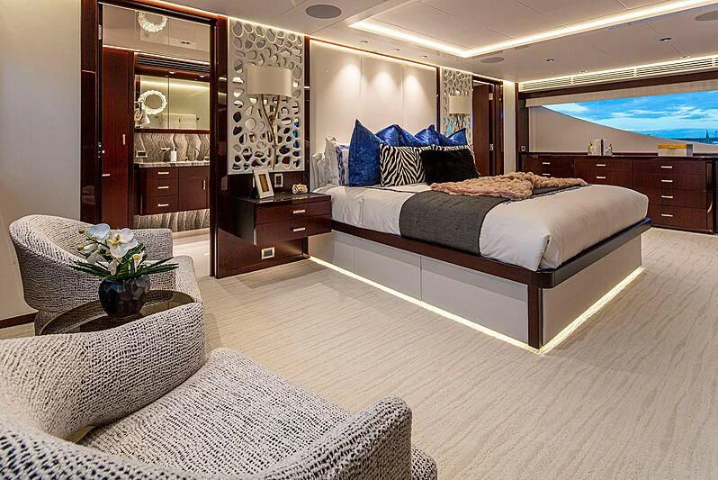 a bed in a hotel room aboard LION'S DEN Yacht for Sale
