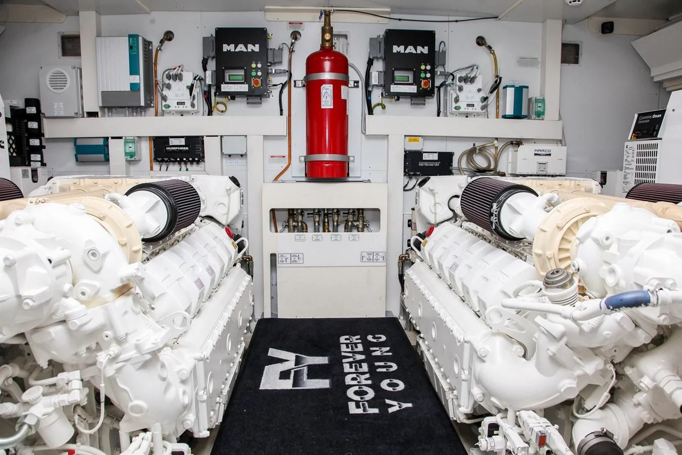 a room with medical equipment aboard SUNSATION Yacht for Sale