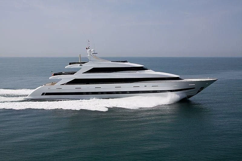 a white boat on the water aboard VILLA SUL MARE Yacht for Sale