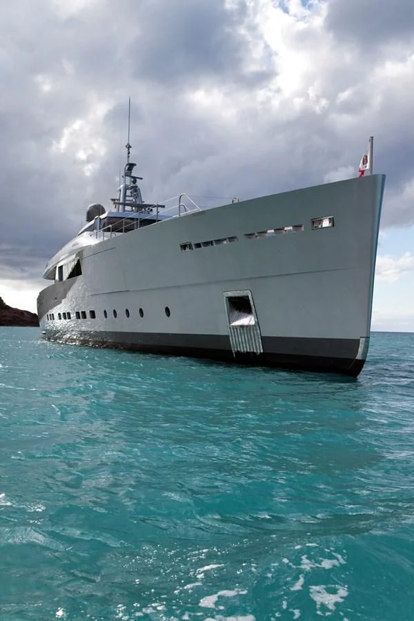 a boat in the water aboard FALCO MOSCATA Yacht for Sale