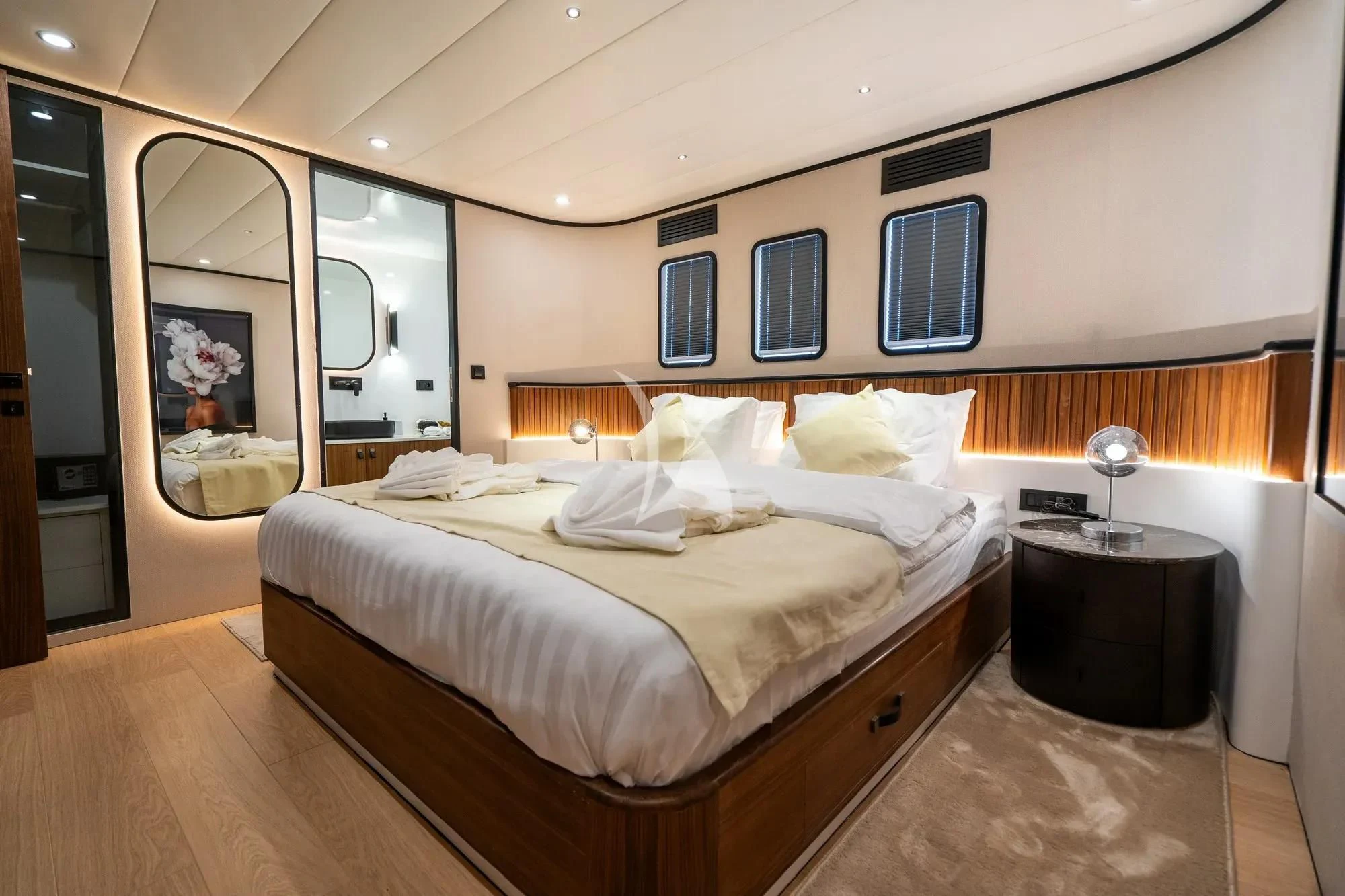 a hotel room with a bed aboard DE LOVE Yacht for Charter