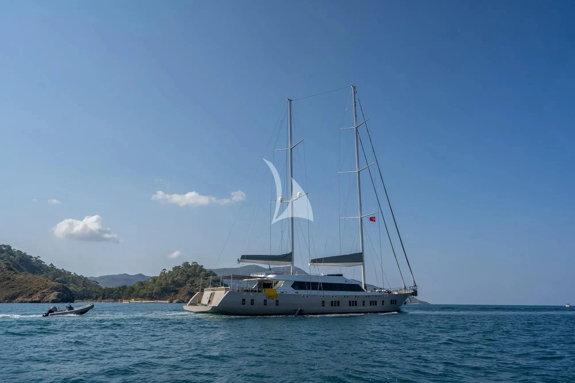 a boat in the water aboard DE LOVE Yacht for Charter