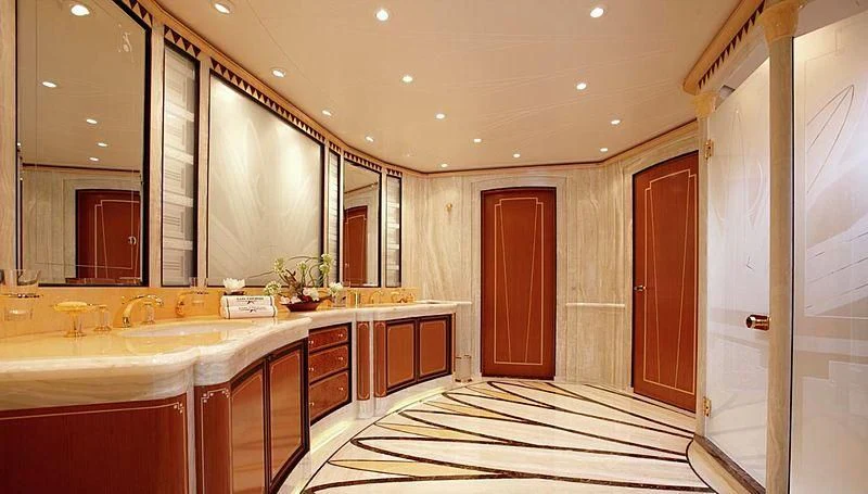 a large bathroom with a large tub aboard LADY CHRISTINE Yacht for Sale
