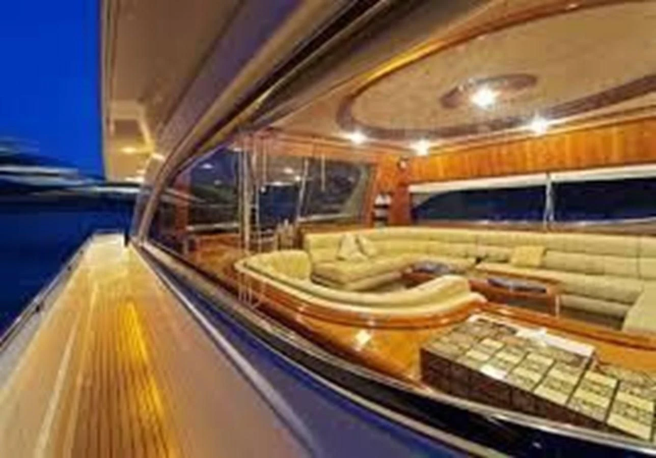 inside of a space ship aboard 2000 FERRETTI  80 Yacht for Sale