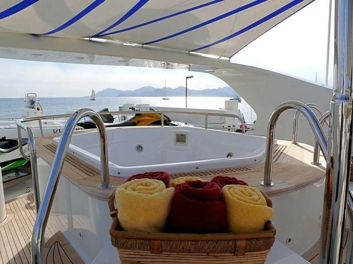a boat with towels on it aboard HAPPY LIFE Yacht for Sale