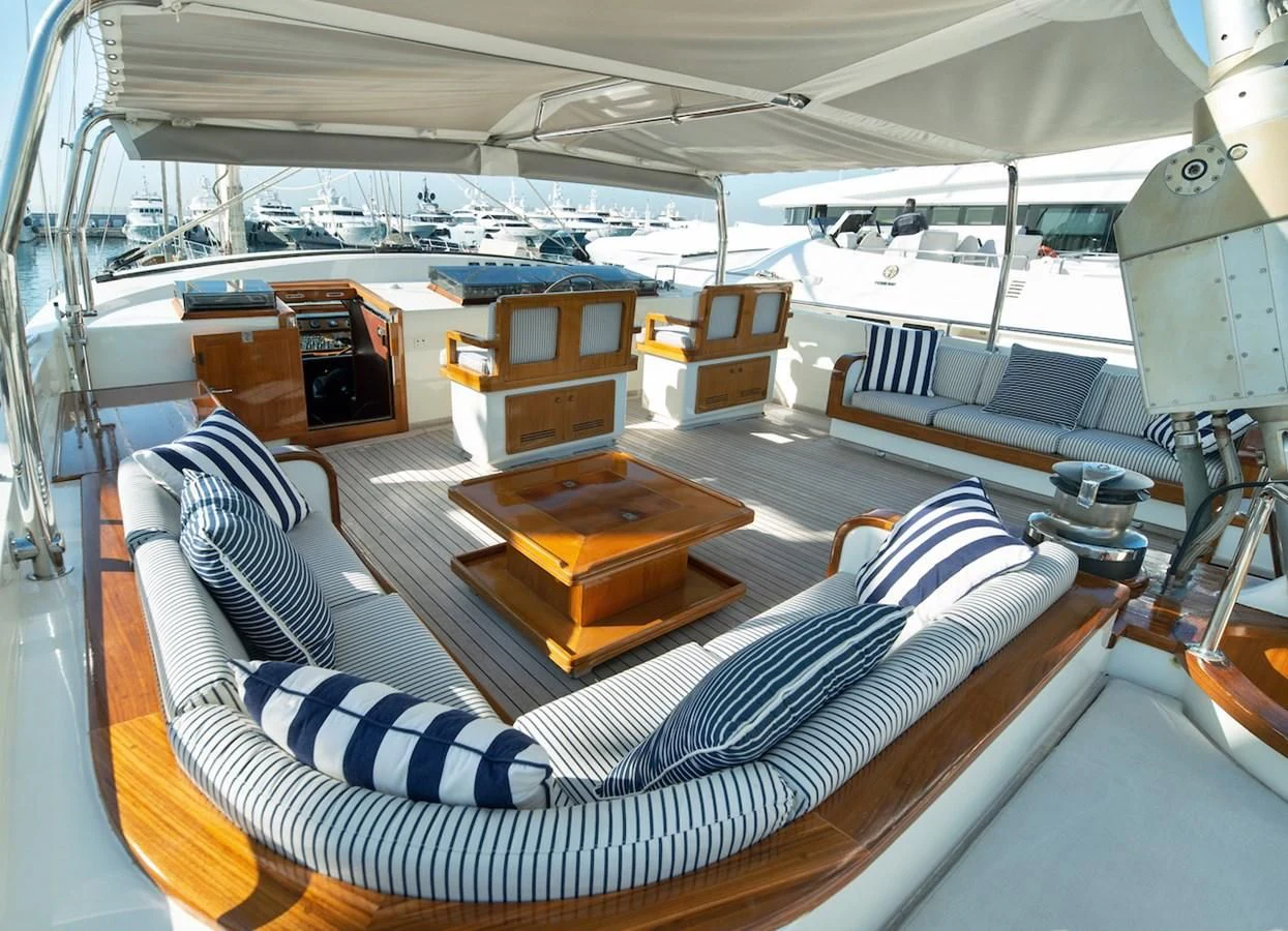 inside of a boat aboard BELLE BRISE Yacht for Sale