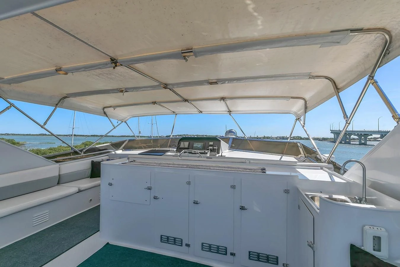 a large white machine aboard LA VIDA Yacht for Sale