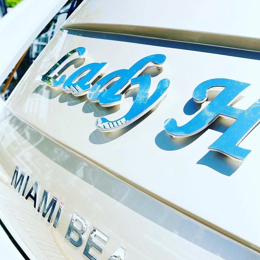 graphical user interface aboard LADY H Yacht for Sale