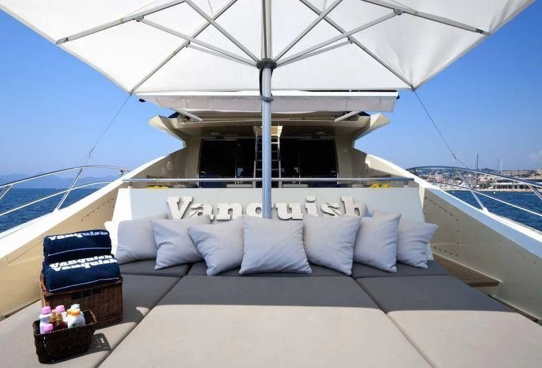 a bed on a boat aboard VANTAGE Yacht for Sale