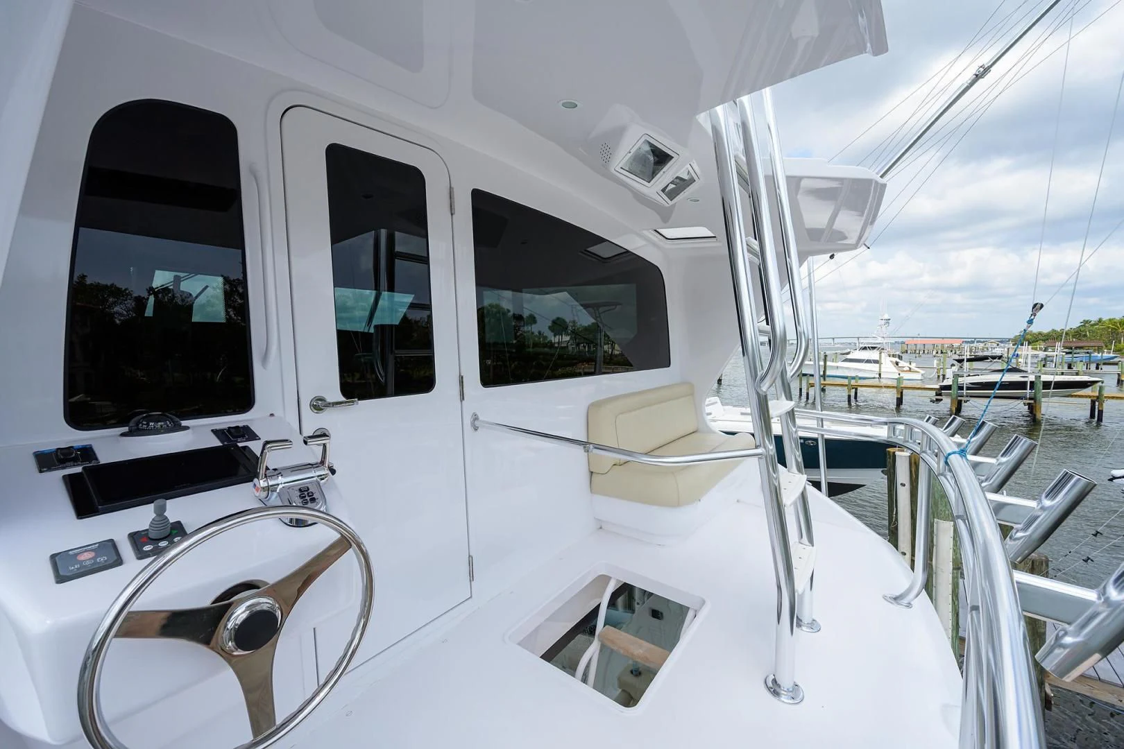 the inside of a boat aboard RITE ANGLER Yacht for Sale