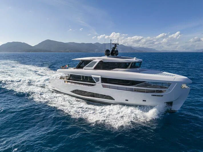 a boat on the water aboard INFYNITO 90/01 Yacht for Sale