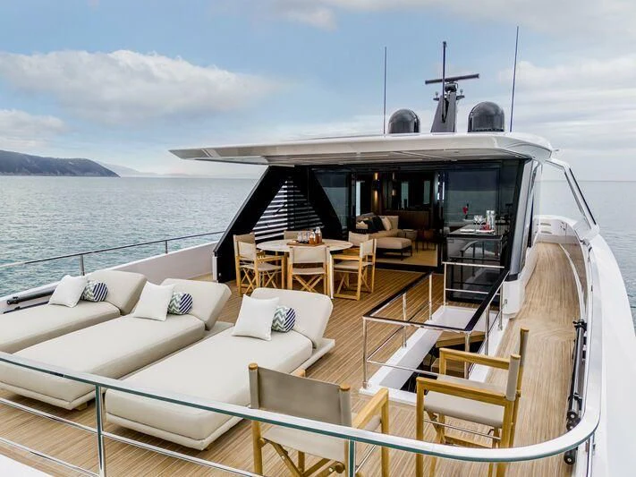 a boat on the water aboard INFYNITO 90/01 Yacht for Sale