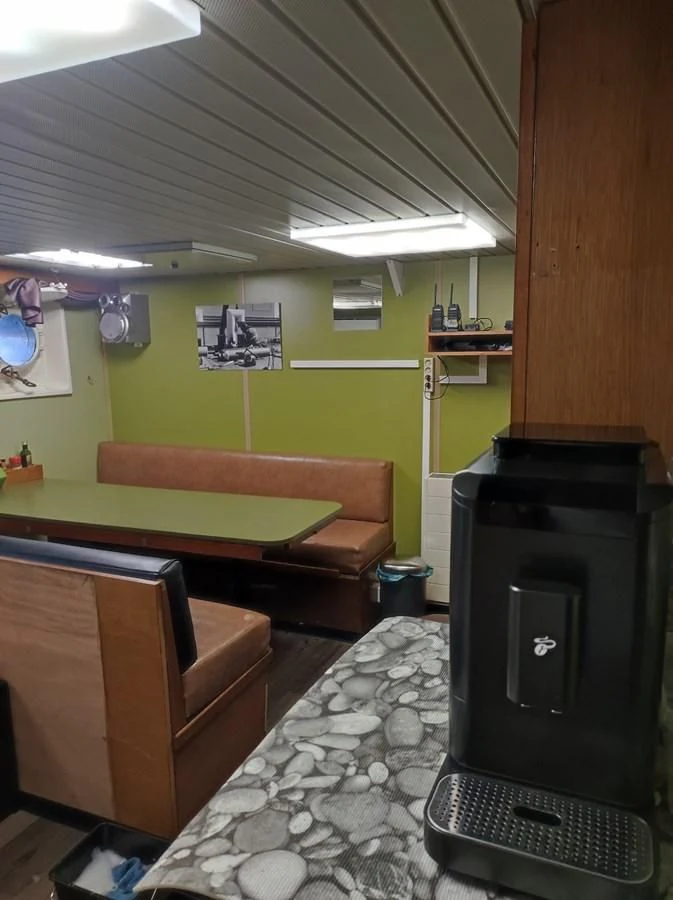 a room with a computer and a couch aboard TE STREEP Yacht for Sale