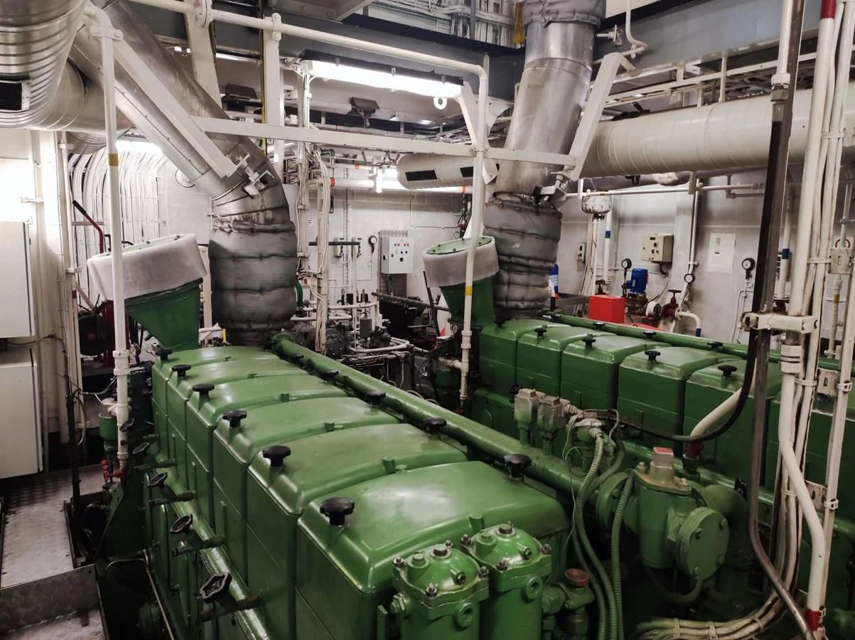 a room with machinery aboard TE STREEP Yacht for Sale