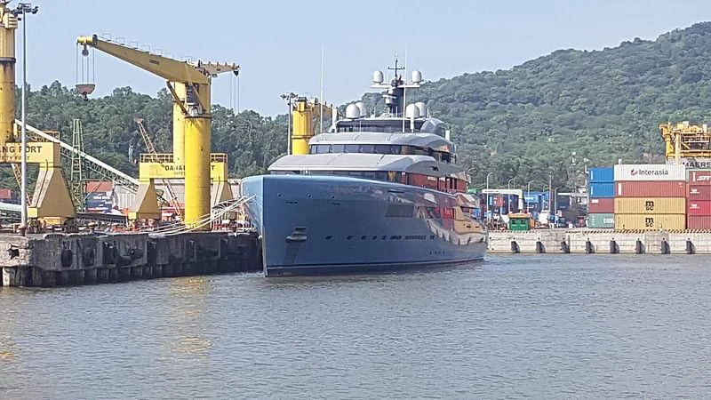 a large ship docked aboard AVIVA Yacht for Sale