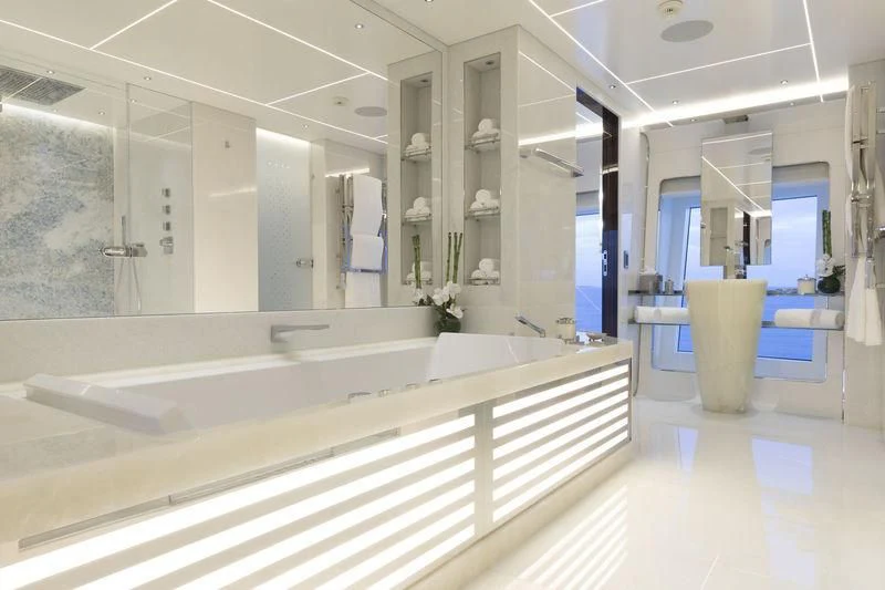 a bathroom with a large bathtub aboard RASHA Yacht for Sale