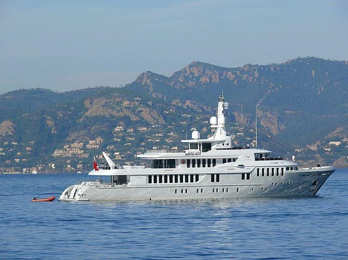a boat on the water aboard BELLA 2 Yacht for Sale
