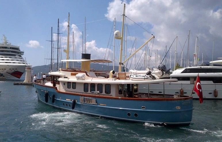 a boat in the water aboard LARIMAR Yacht for Sale