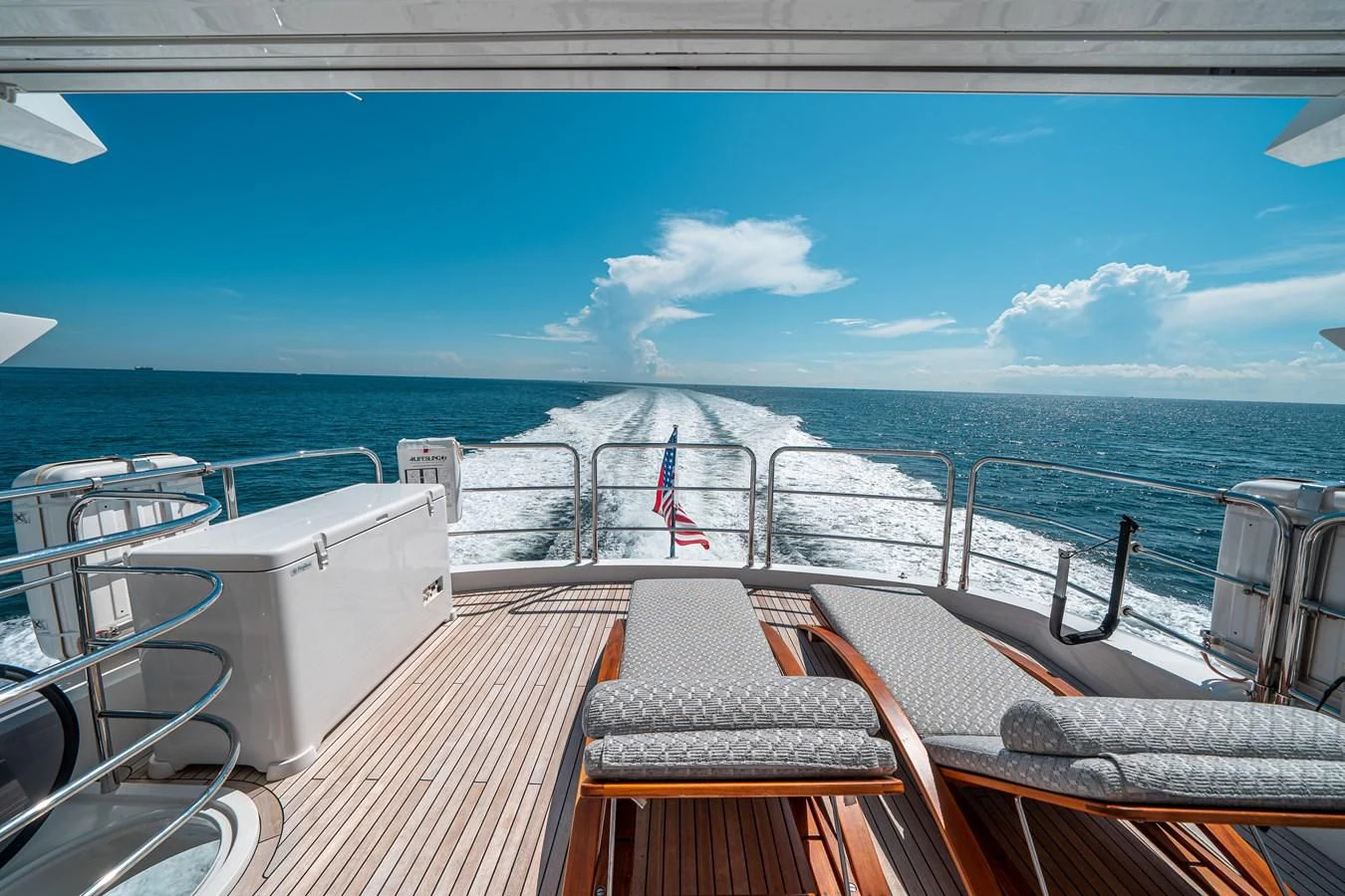 a deck on a boat aboard 76 YACHT Yacht for Sale